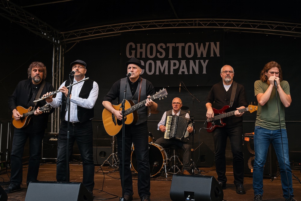Ghosttown Company: Irischer Folk-Rock aus Trier